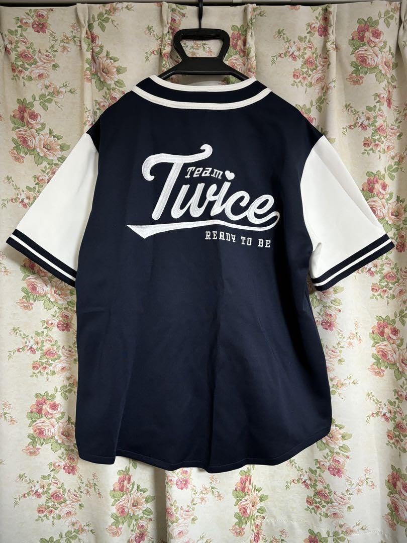 Amazon.co.jp: TWICE 5th ワルツ 公式 ユニフォーム ツウィ : おもちゃ